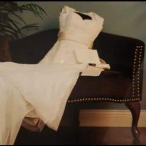 David's Bridal Ivory Lace Formal Wedding Dress - VW9768